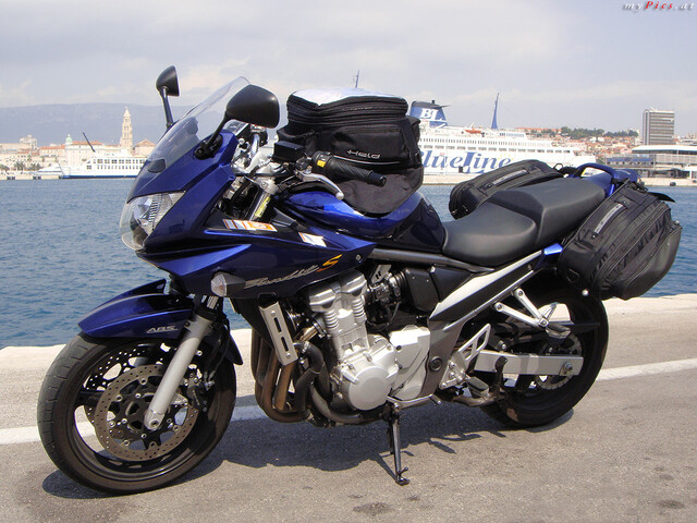 Bandit in Split im Fotoalbum Kroatien Motorradtour