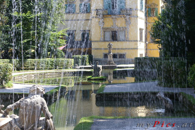 Fürstentisch Wasserspiele im Fotoalbum Schloss Hellbrunn