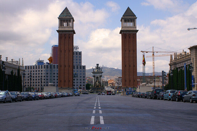Venetian Towers im Fotoalbum Placa Espanya