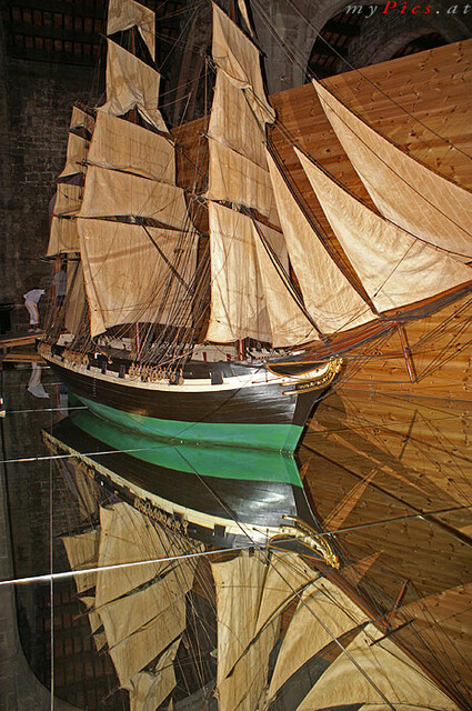 Spiegelschiff im Fotoalbum museum maritim de Barcelona