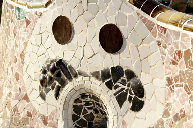 Park Güell Verzierung im Fotoalbum Antoni Gaudi