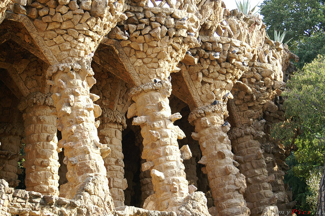 Park Güell Säulen im Fotoalbum Antoni Gaudi