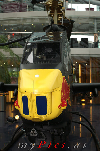 Bell Cobra TAH-1F im Fotoalbum Hangar 7