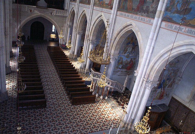 Innenraum der Herz-Jesu Kirche im Fotoalbum Herz-Jesu Kirche