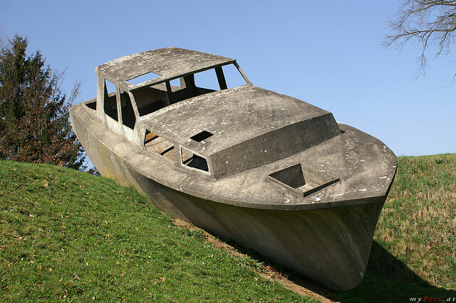 Betonboot von Michael Schuster im Fotoalbum Österreichischer Skulpturenpark