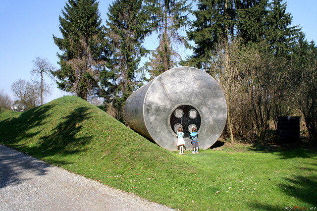 SUB/DC von Michael Pinter im Fotoalbum Österreichischer Skulpturenpark