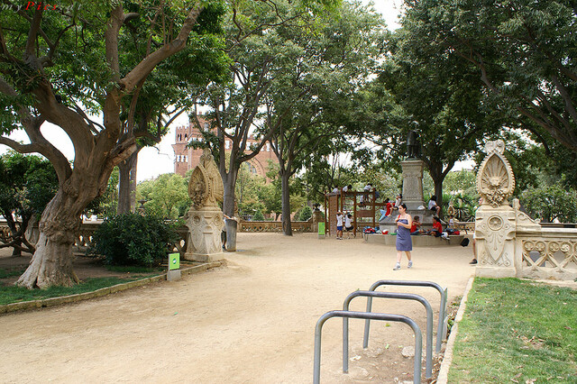 Kinderspielplatz im Fotoalbum Parc de la Ciutadella