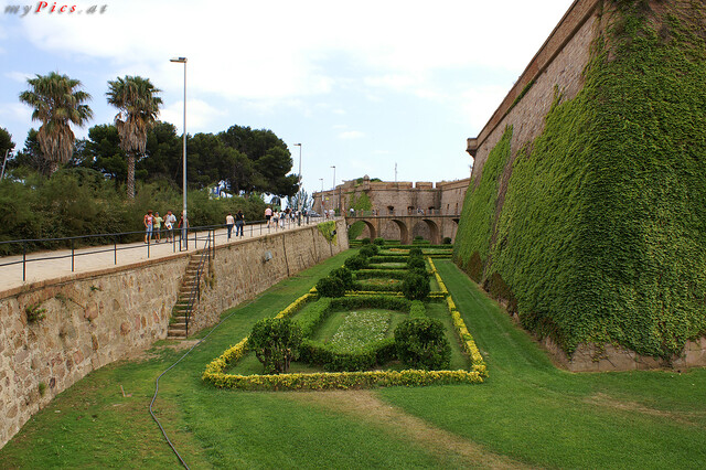 Garten vor der Festung im Fotoalbum Montjuic