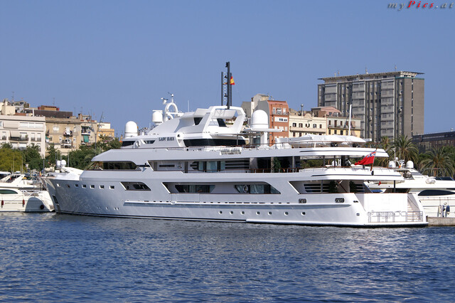 Luxus Jacht Lady Haya im Fotoalbum Schiffe, Yachten und Boote Fotos